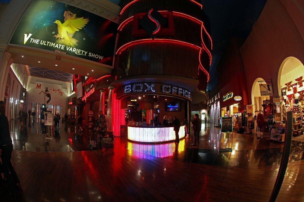 Saxe Theater Logo LogoDix