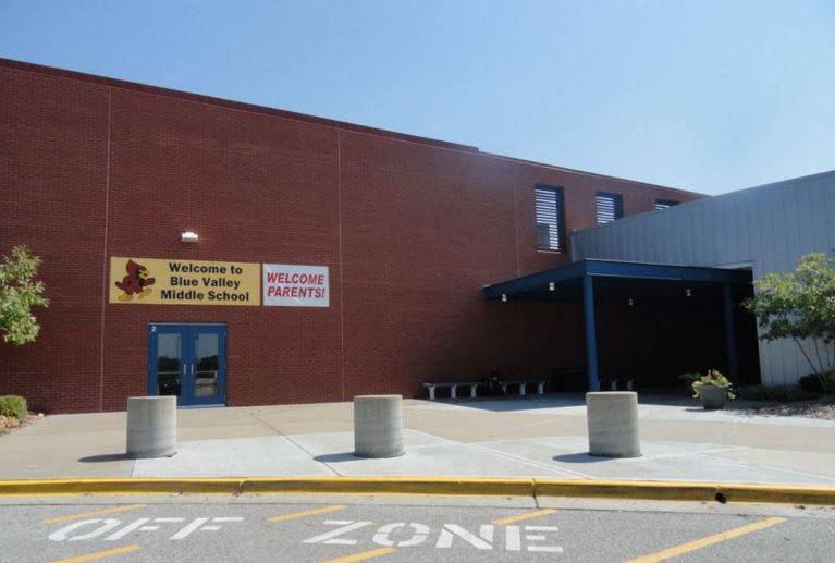 Blue Valley Middle School Logo