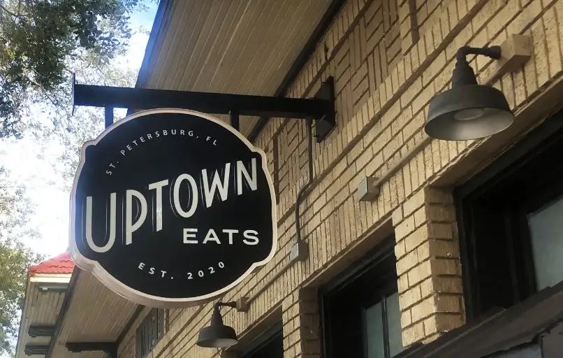 5 Restaurant Signage Ideas That Can Grab Attention