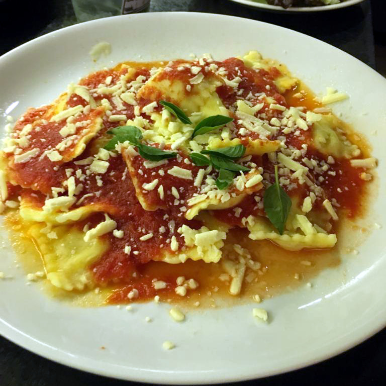Ravioli de mussarela de búfala (250g) caffè latte
