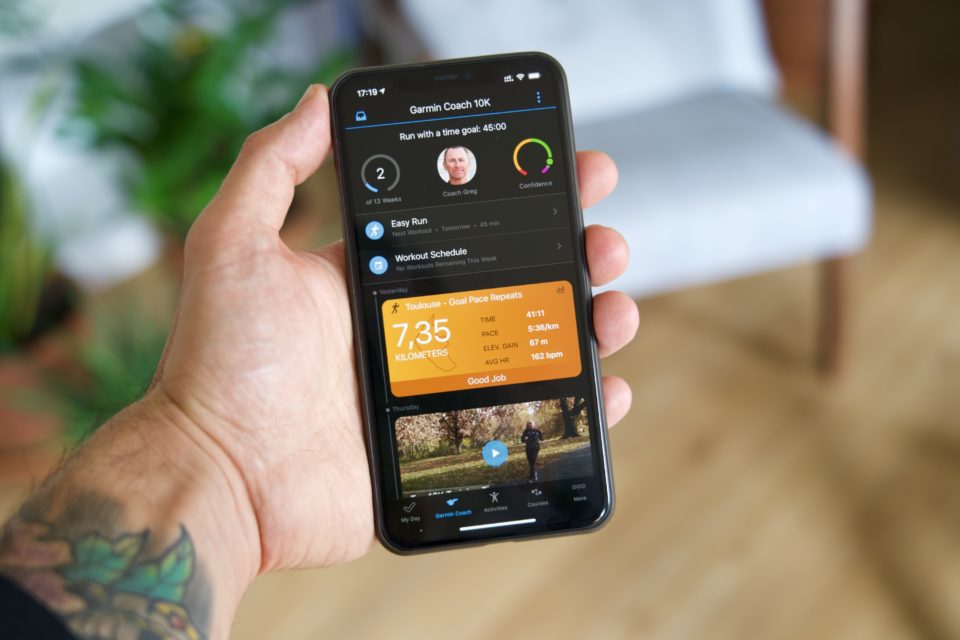 Apple Watch vs Garmin quel choix pour un sportif