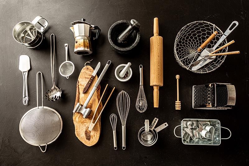 35+ Kitchen Essentials You Need in 2022 Tools, Utensils & More Lomi