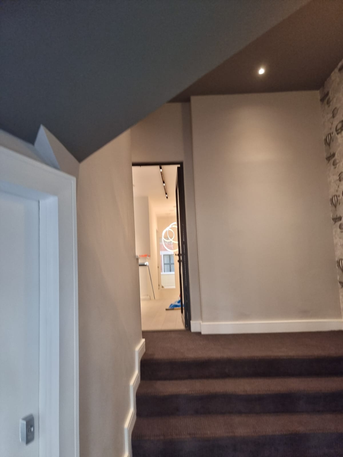 Stair Decorating London Finishing Services