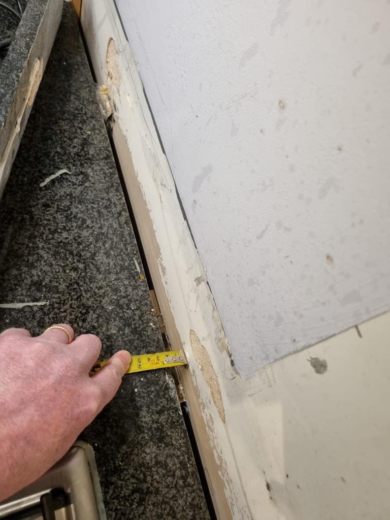 Kitchen Tiling Plaster London Finishing Services