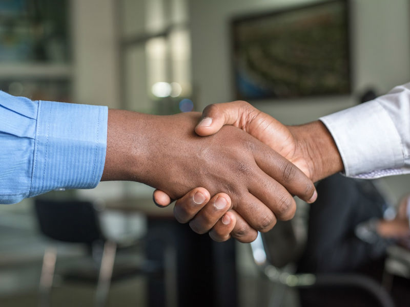 8 Keys to Mastering Your Nonverbal Communication Habits