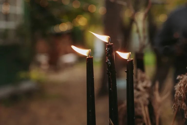 Why Do Candles Flicker When There Is No Wind? London Status