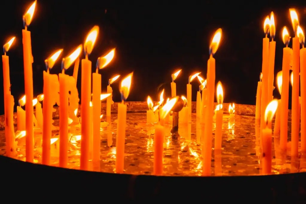 Why Do Candles Flicker When There Is No Wind? London Status