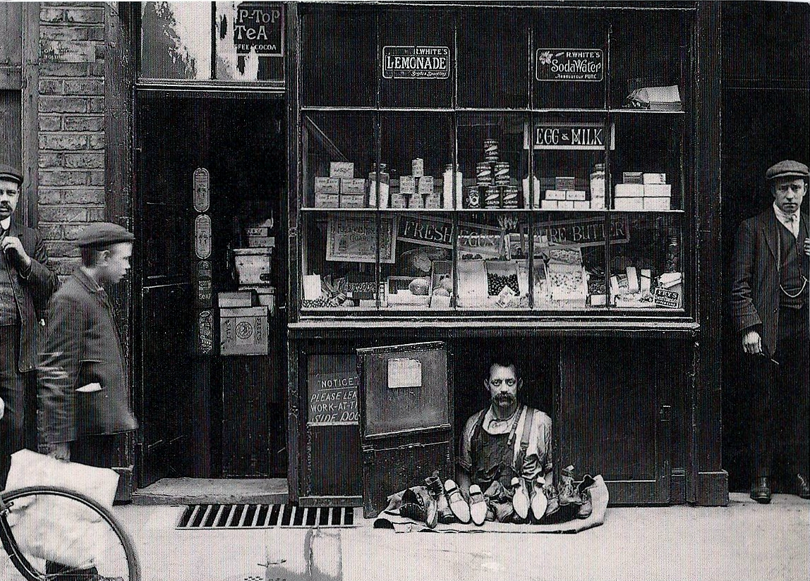 Old London London's Smallest Shop in 1900 Londontopia