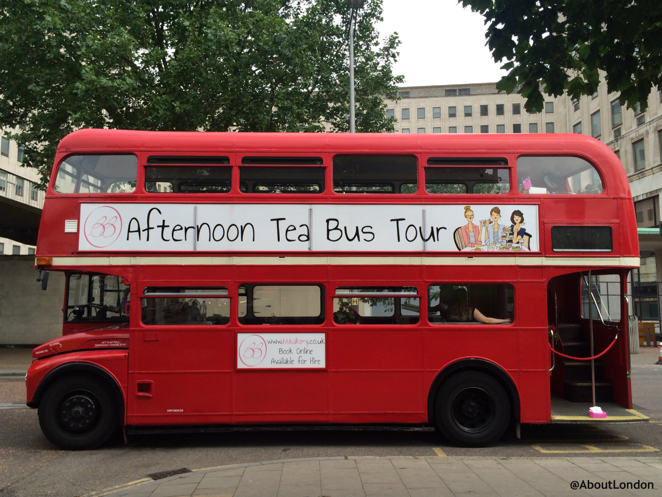 File This For Your Next Trip to London Take Afternoon Tea On a Vintage