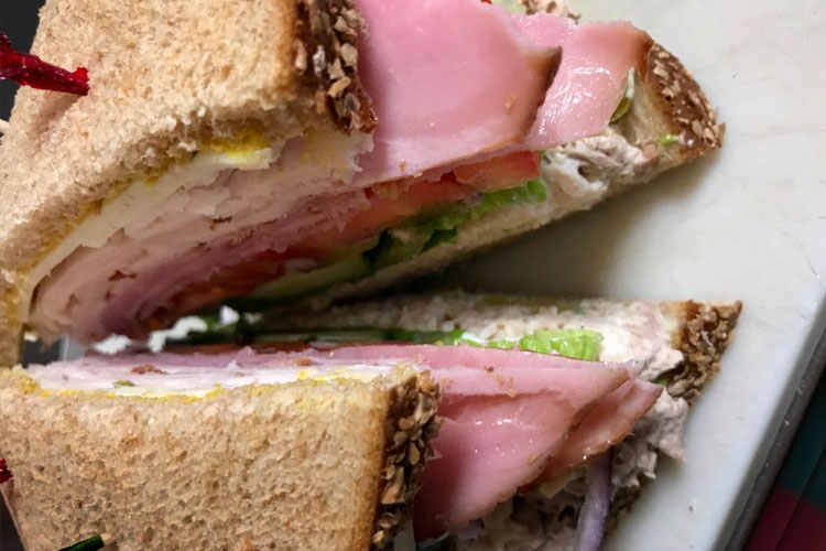 Lone Pine Fruit Stand and Coffee Shop