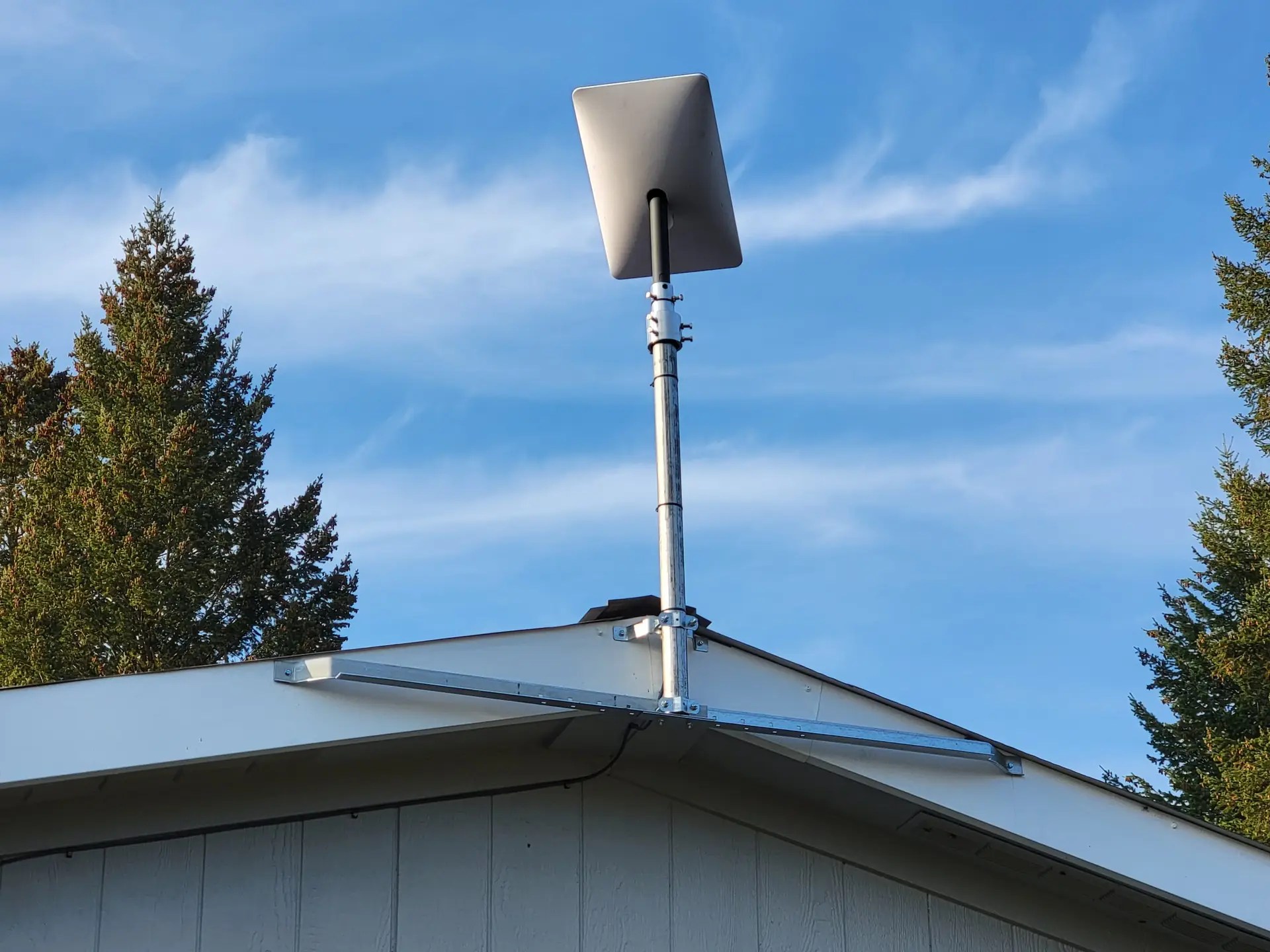 Installing Starlink with our Heavyduty Adjustable Eave Mount Kit is a