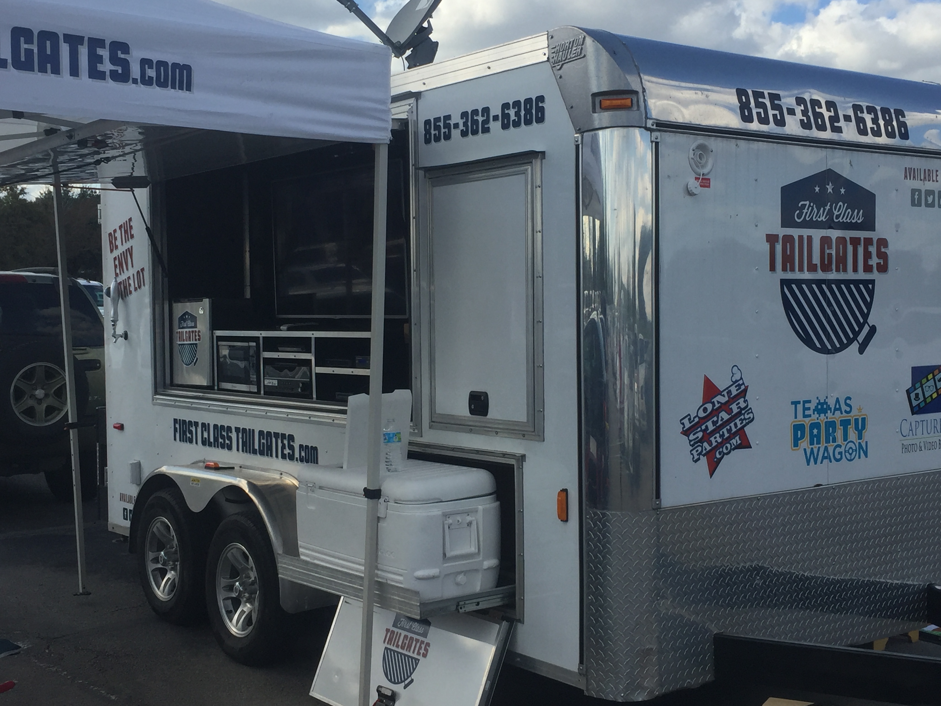 Tailgate rental Rent Tailaget Trailers in Houston, Austin, College