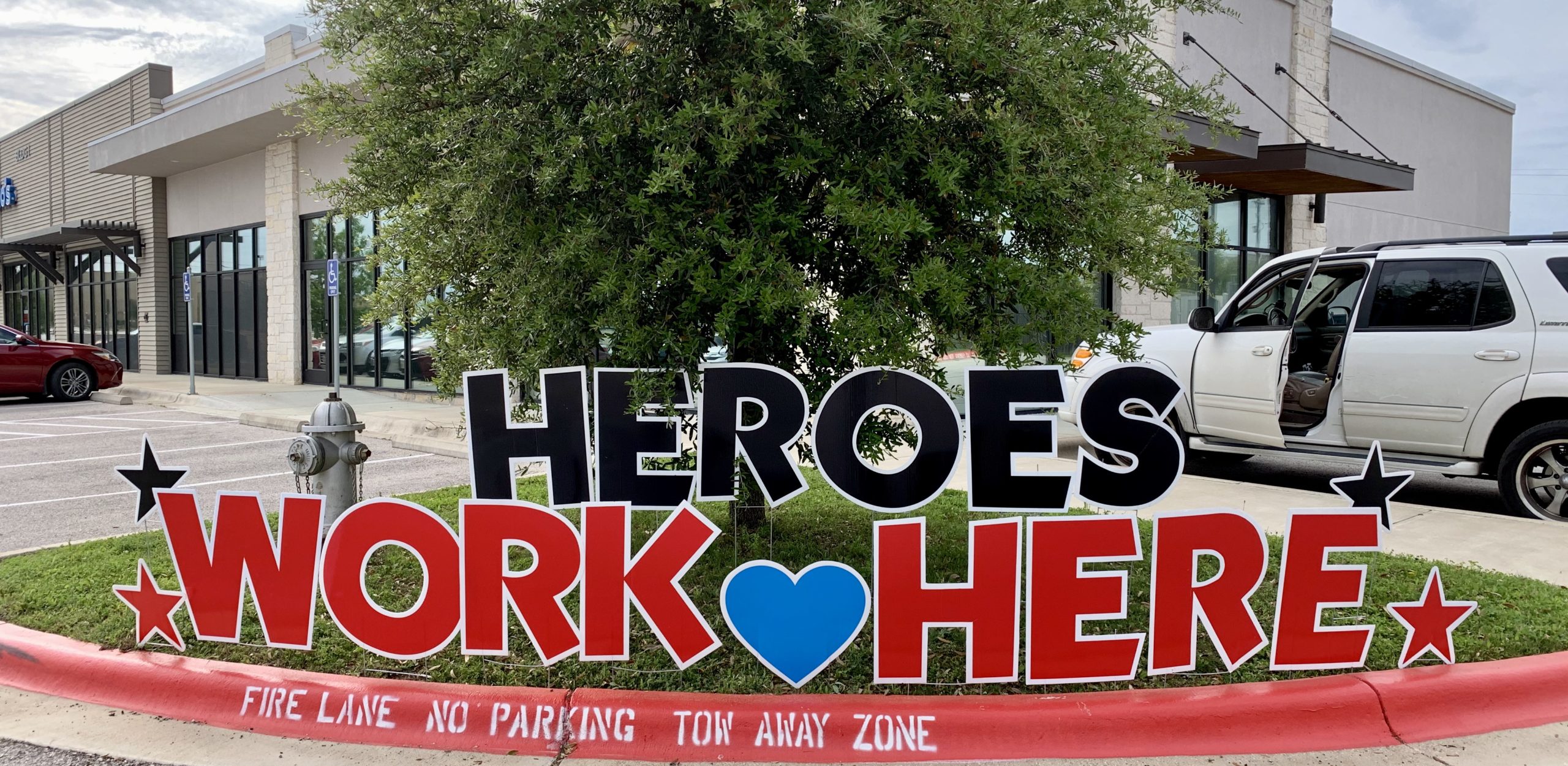 Homepage Lone Star Yard Greetings