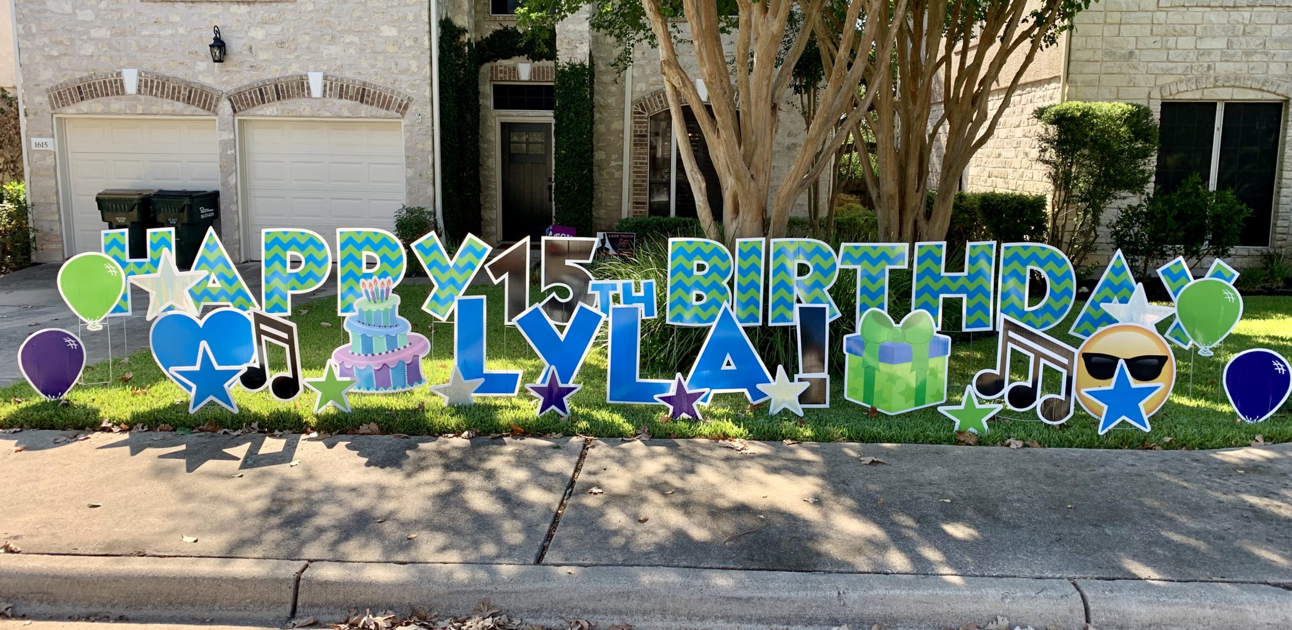 Homepage Lone Star Yard Greetings