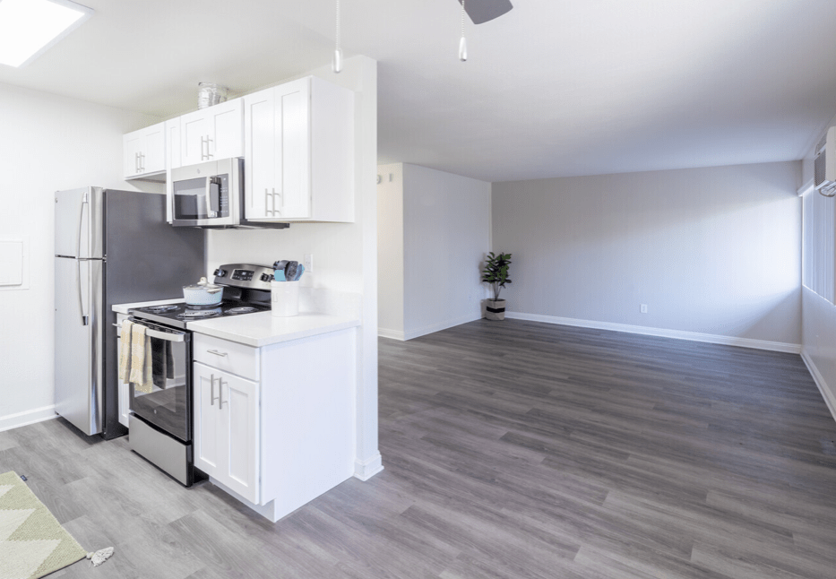 Knolls on Elm Apartments LaidBack Beach Lifestyle in Long Beach