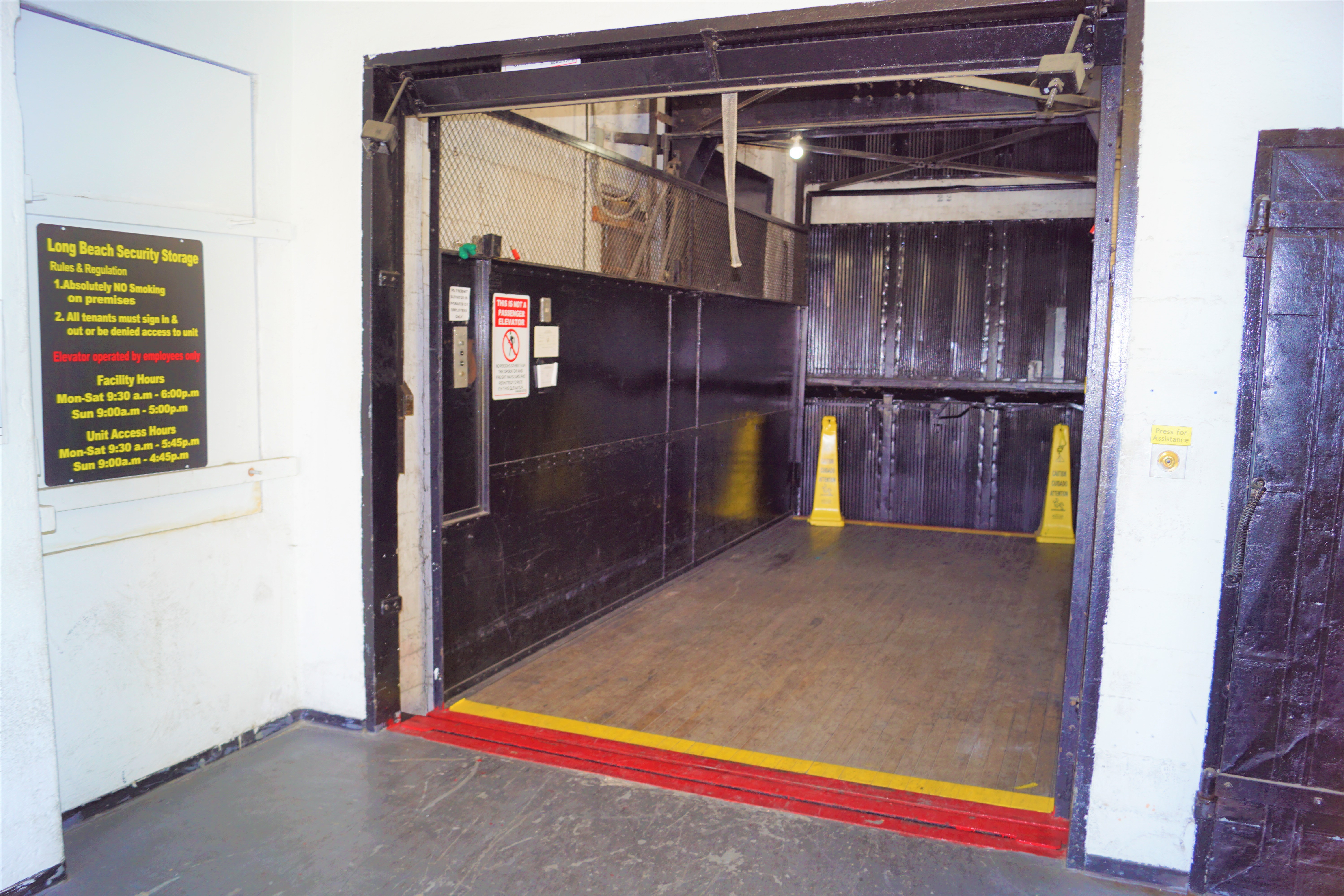 Reserve a Storage Unit in Long Bach, CA
