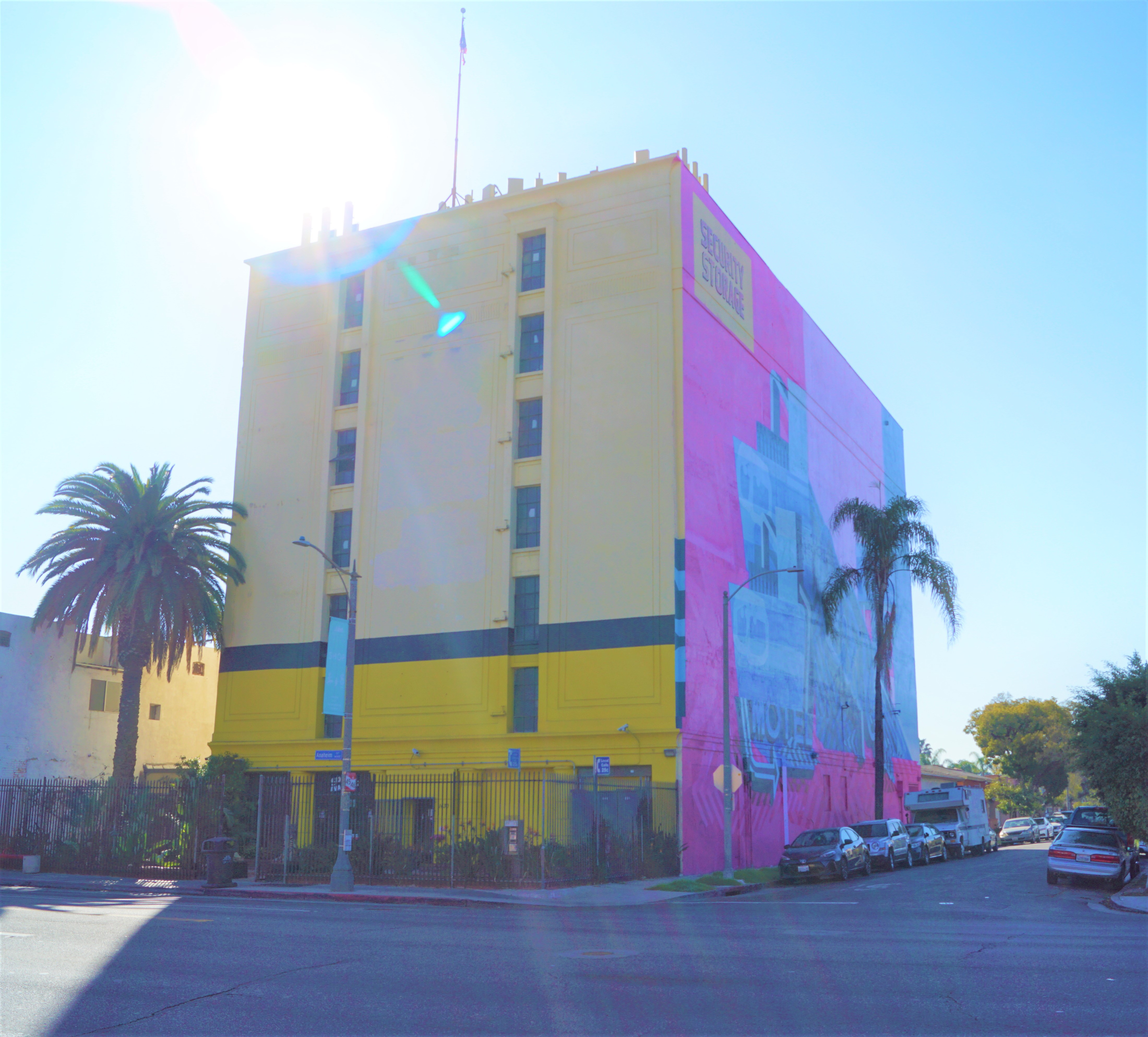 Reserve a Storage Unit in Long Bach, CA