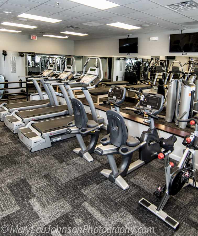 Photos of Gym Facilities of Longboat Key Fitness Near Bird Key
