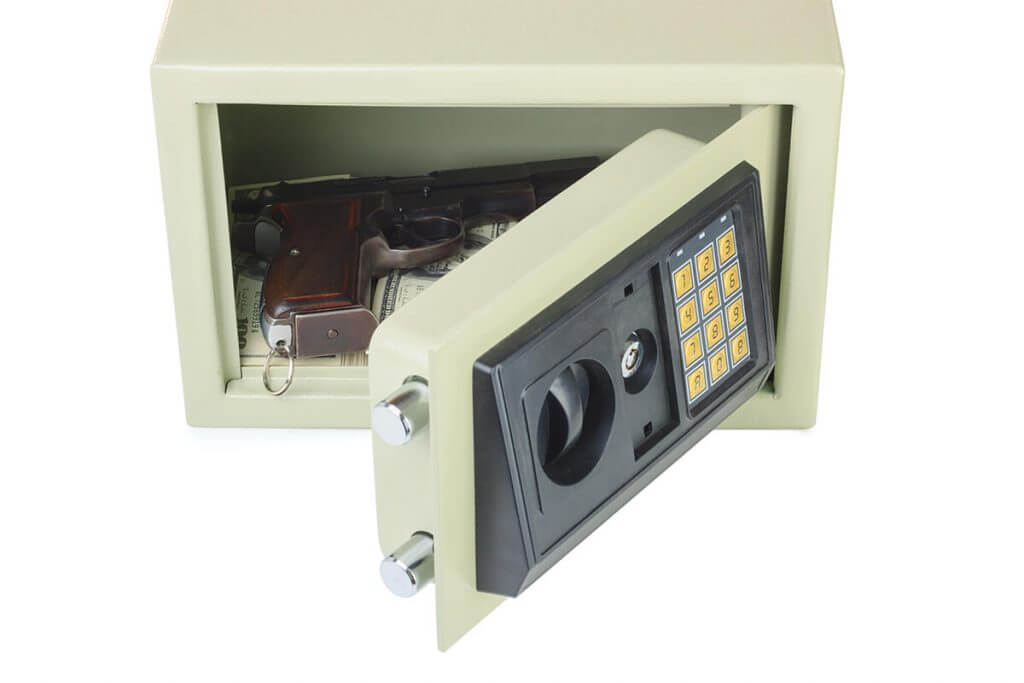Best Tips on How to Move a Gun Safe With or Without Professional Movers