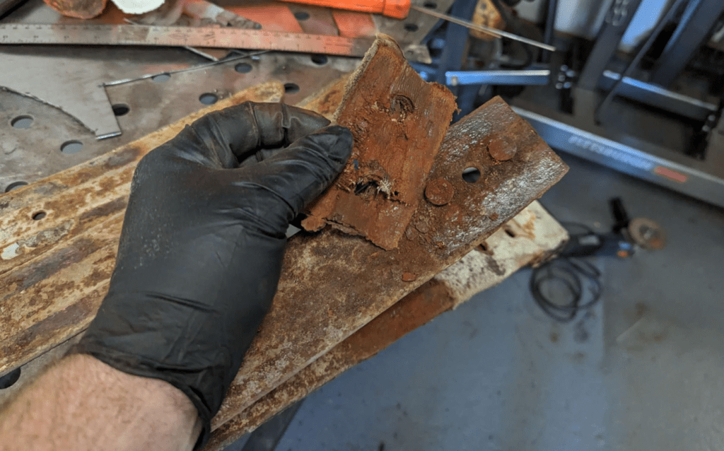 Leaf Spring Rebuild for the Checker Part 1 The Longhorn Engineer