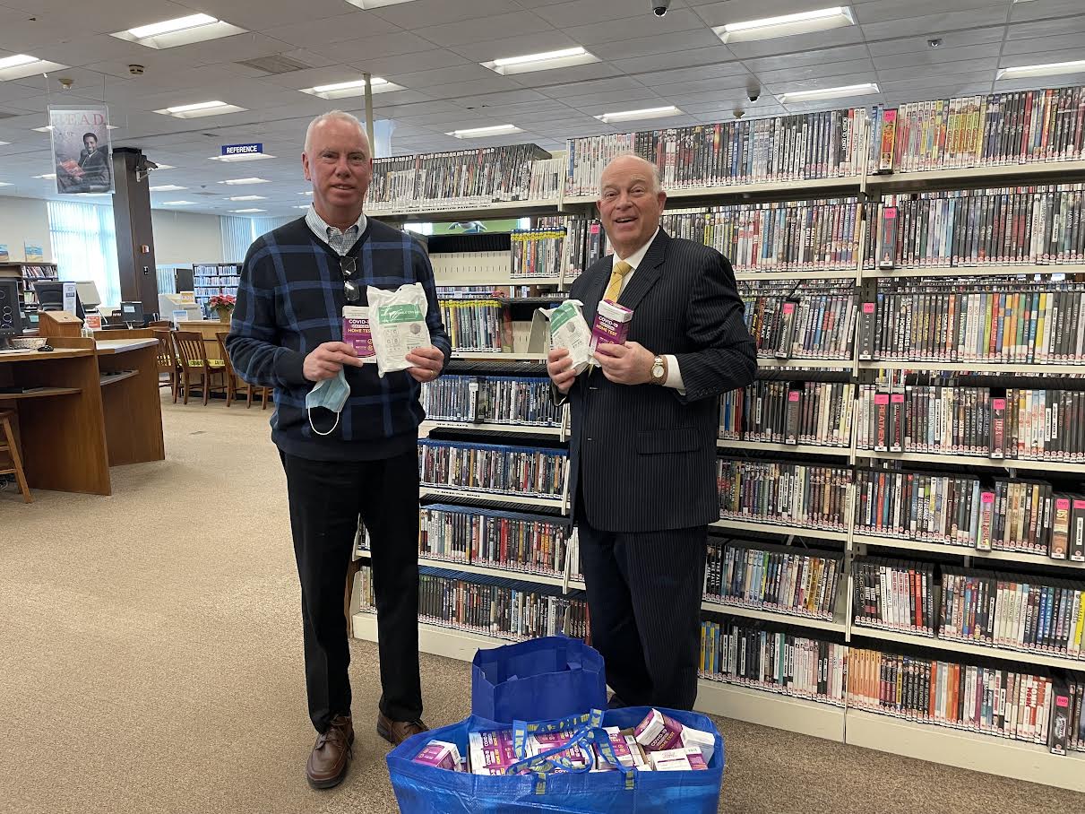 Suffolk Legislator Tom Donnelly Distributes COVID19 Test Kits To The