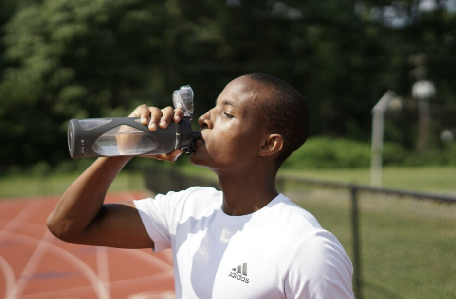 Proper Hydration for Athletes Tips and Myths