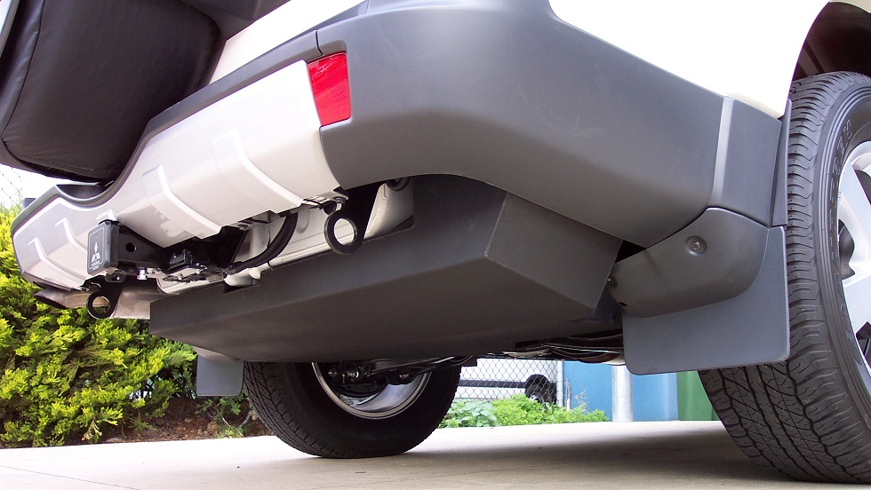 Mitsubishi Long Range Fuel Tanks