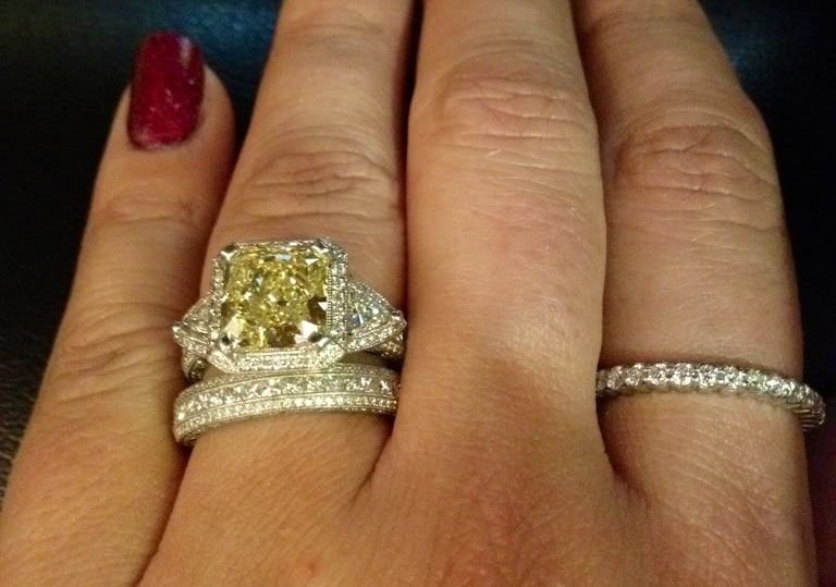 4 Unique Ways To Wear Anniversary Bands Long's Jewelers