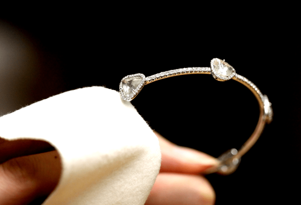 How to Clean Vintage Jewelry Yourself Long's Jewelers