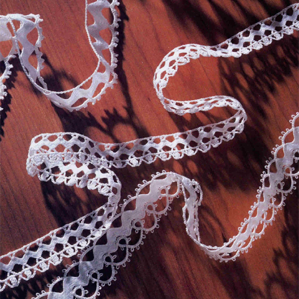 Rickrack “Make Plain Things Beautiful.” PieceWork