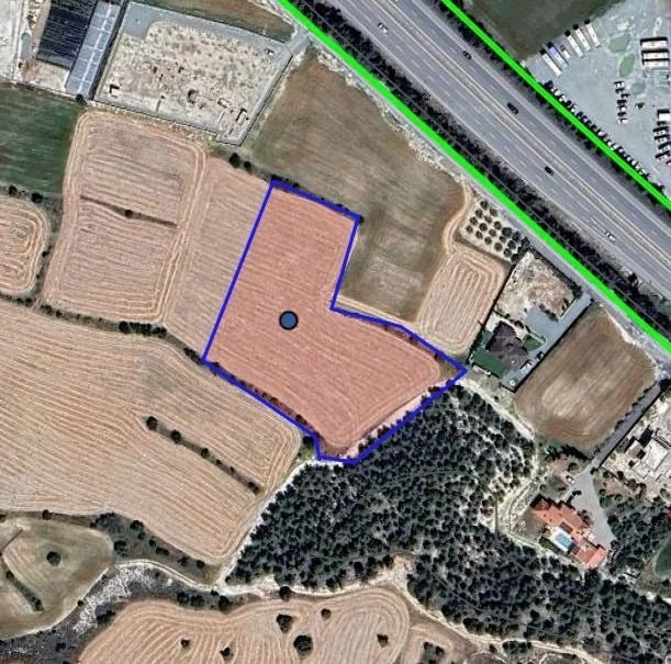 Land in Alhambra Look4House