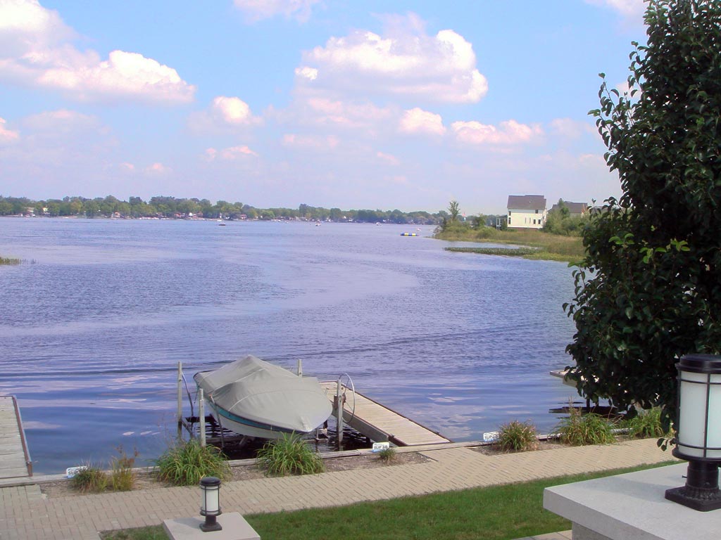Loon Lake Boat Club LLBC Waterford, MI