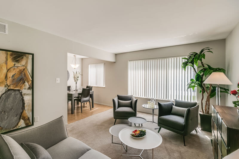 Bloomfield Square Loop Investment