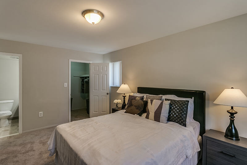 Bloomfield Square Loop Investment