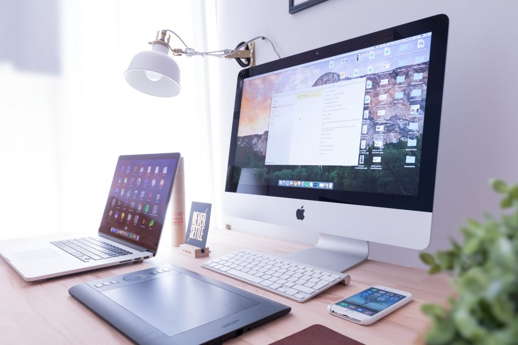 9 Essential Items for a Productive Home Office Loop21