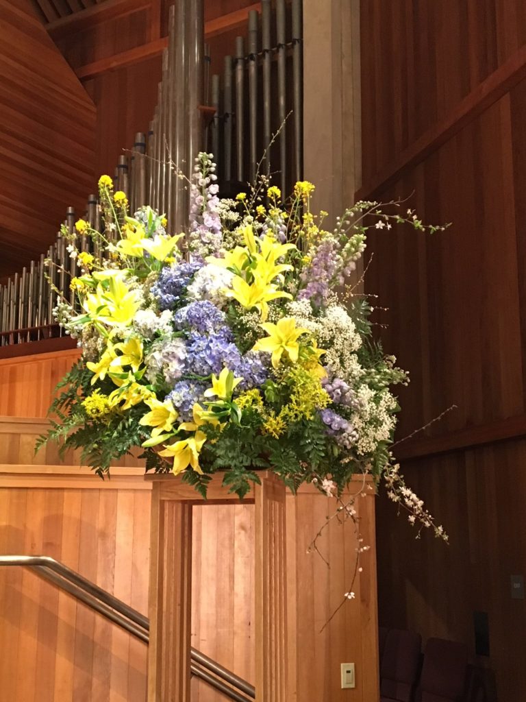 Sanctuary Flowers LafayetteOrinda Presbyterian Church