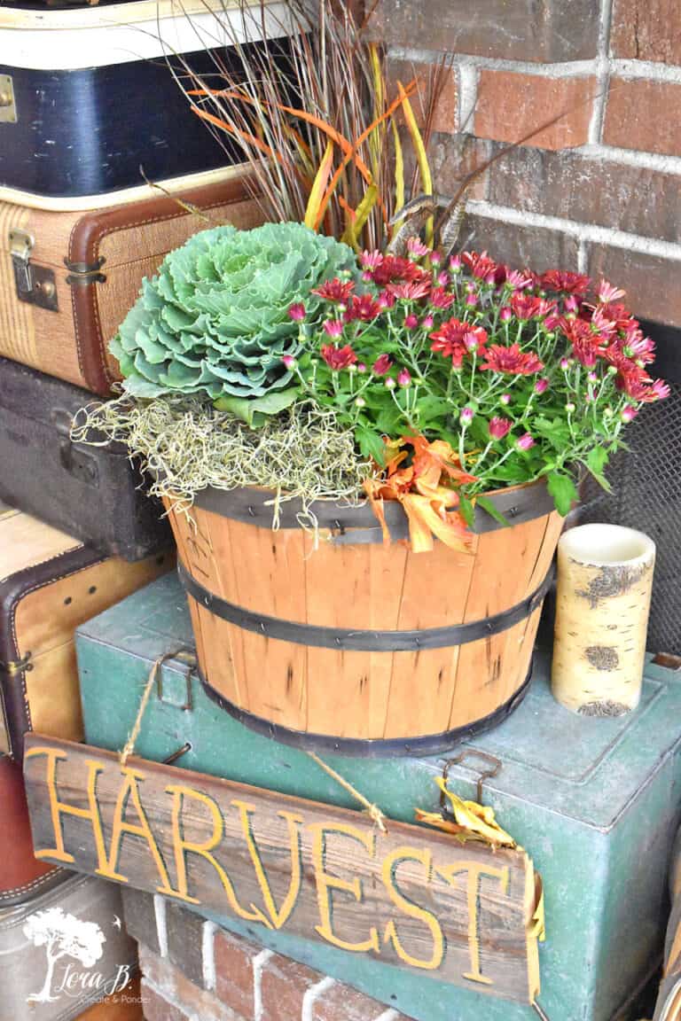 35+ Decorative Vase Filler Ideas for Beautiful (& easy) Fall Decor