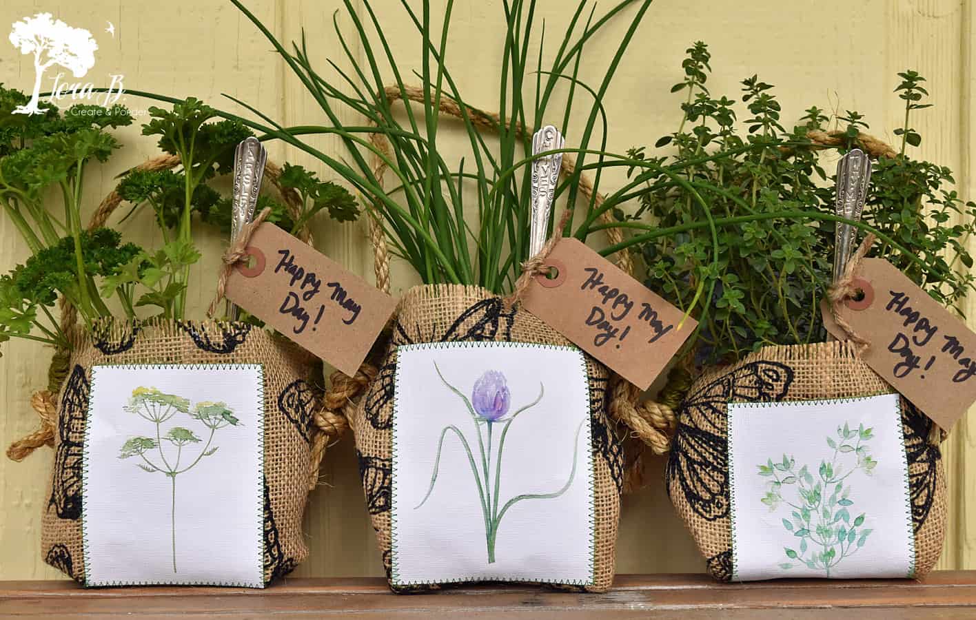 Easy DIY Herb Gift Bags Lora BloomquistCreate & Ponder