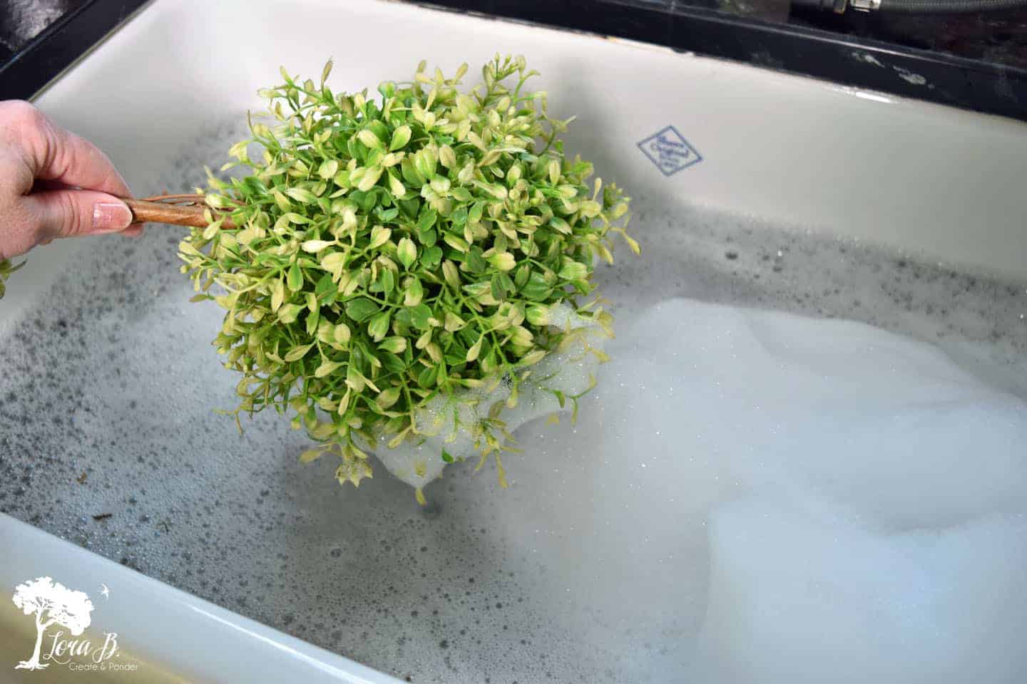 How to Easily Clean Artificial Plants Lora BloomquistCreate & Ponder