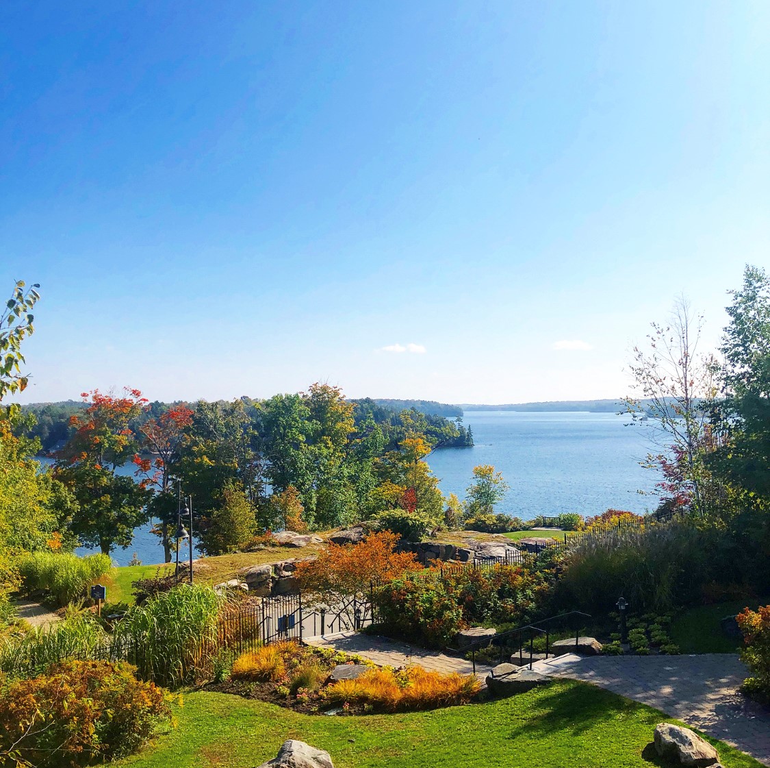 Let's Go Local Muskoka, Ontario Lorandus