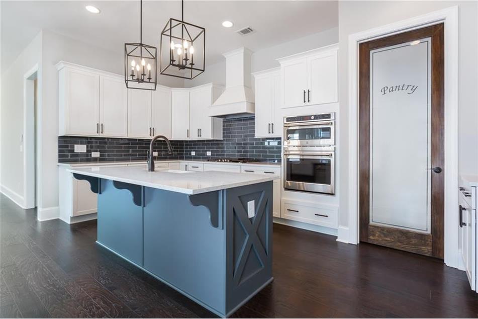 Cherokee Bluffs Loren Homes