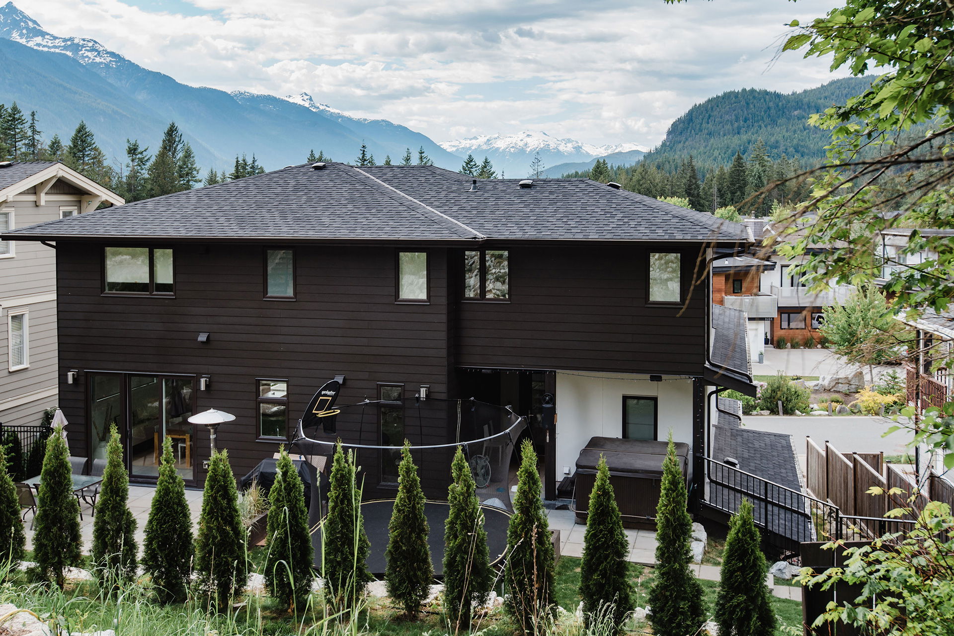 Squamish Contemporary Custom Homes Lorenz Developments Ltd.