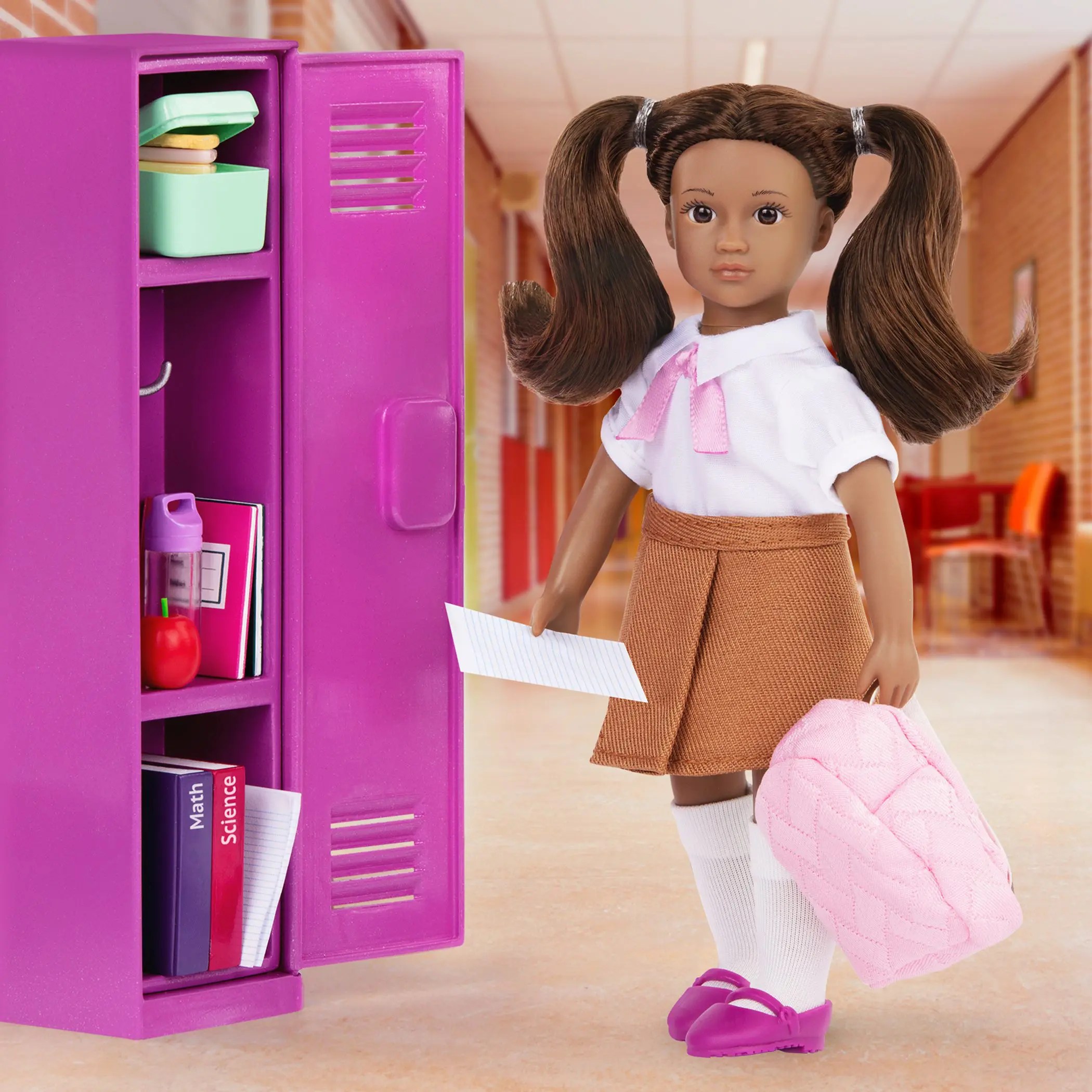 Jessalyn's School Locker Set Doll & Accessories Lori