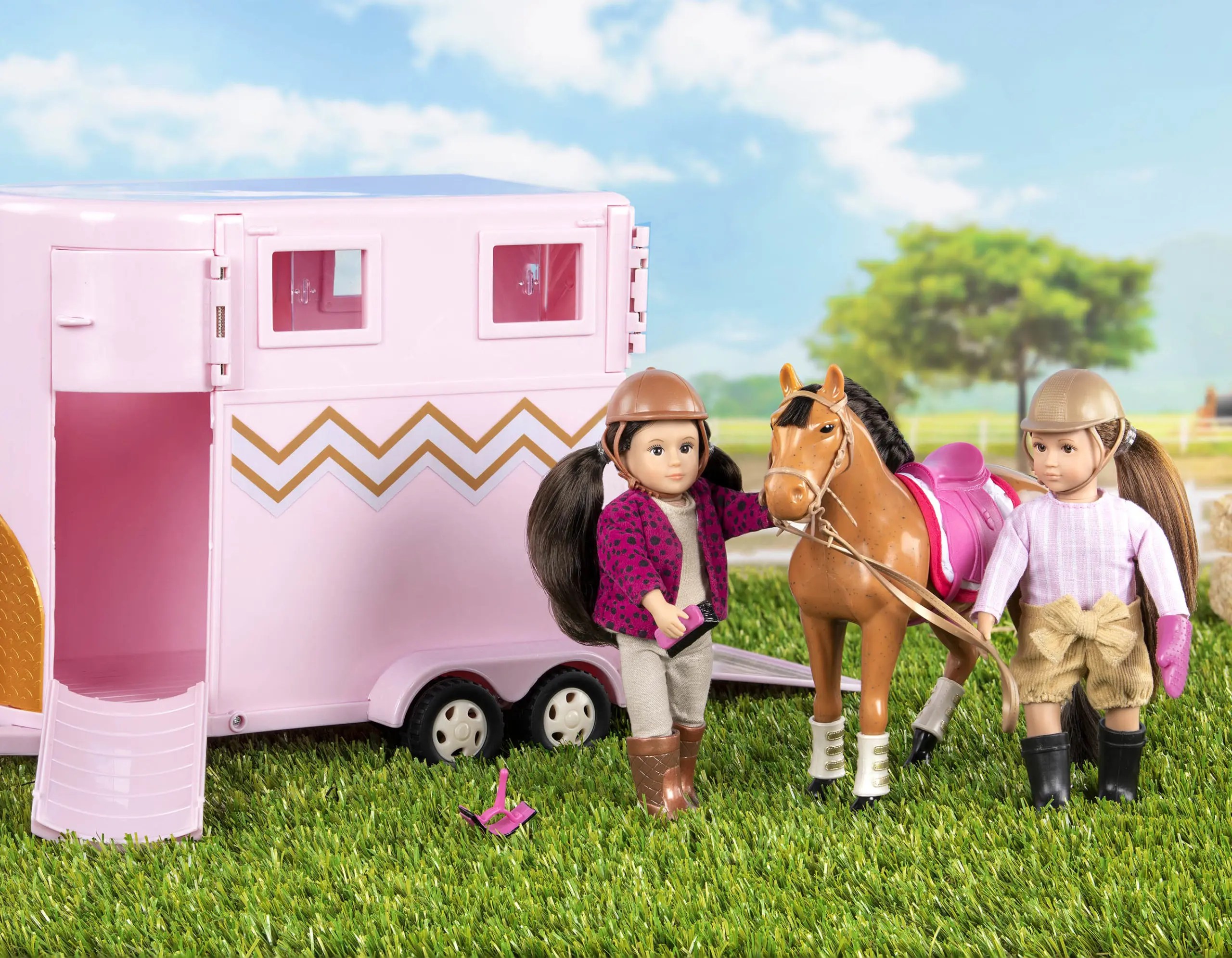 Hoofing It Toy Horse Trailer & Accessories Lori