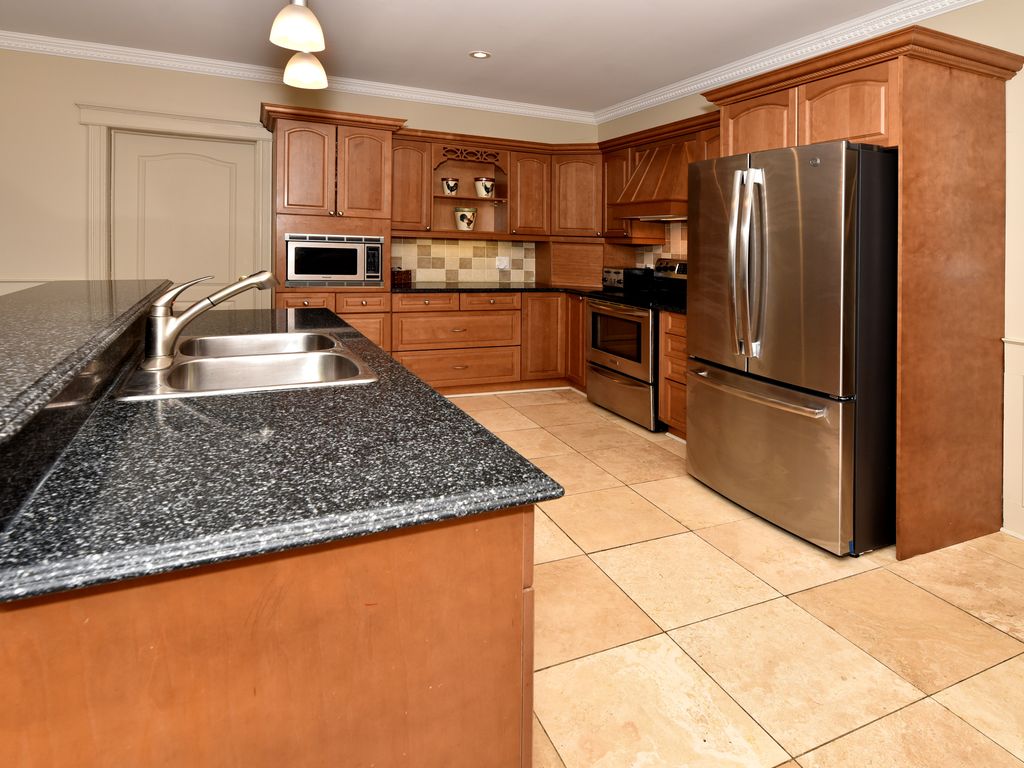 Lori Ingram Real Estate 204 Campbell Drive Arnprior