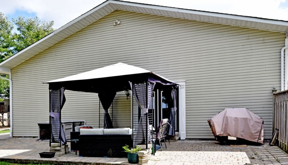 Lori Ingram Real Estate 204 Campbell Drive Arnprior