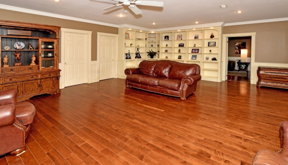 Lori Ingram Real Estate 204 Campbell Drive Arnprior