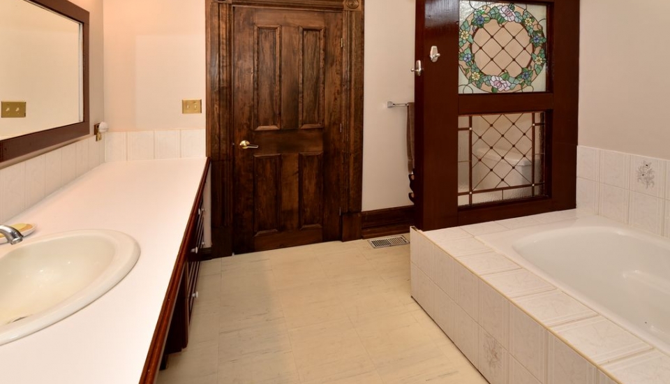 Lori Ingram Real Estate 246 Morris Island Drive, Arnprior