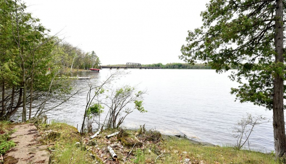 Lori Ingram Real Estate 246 Morris Island Drive, Arnprior