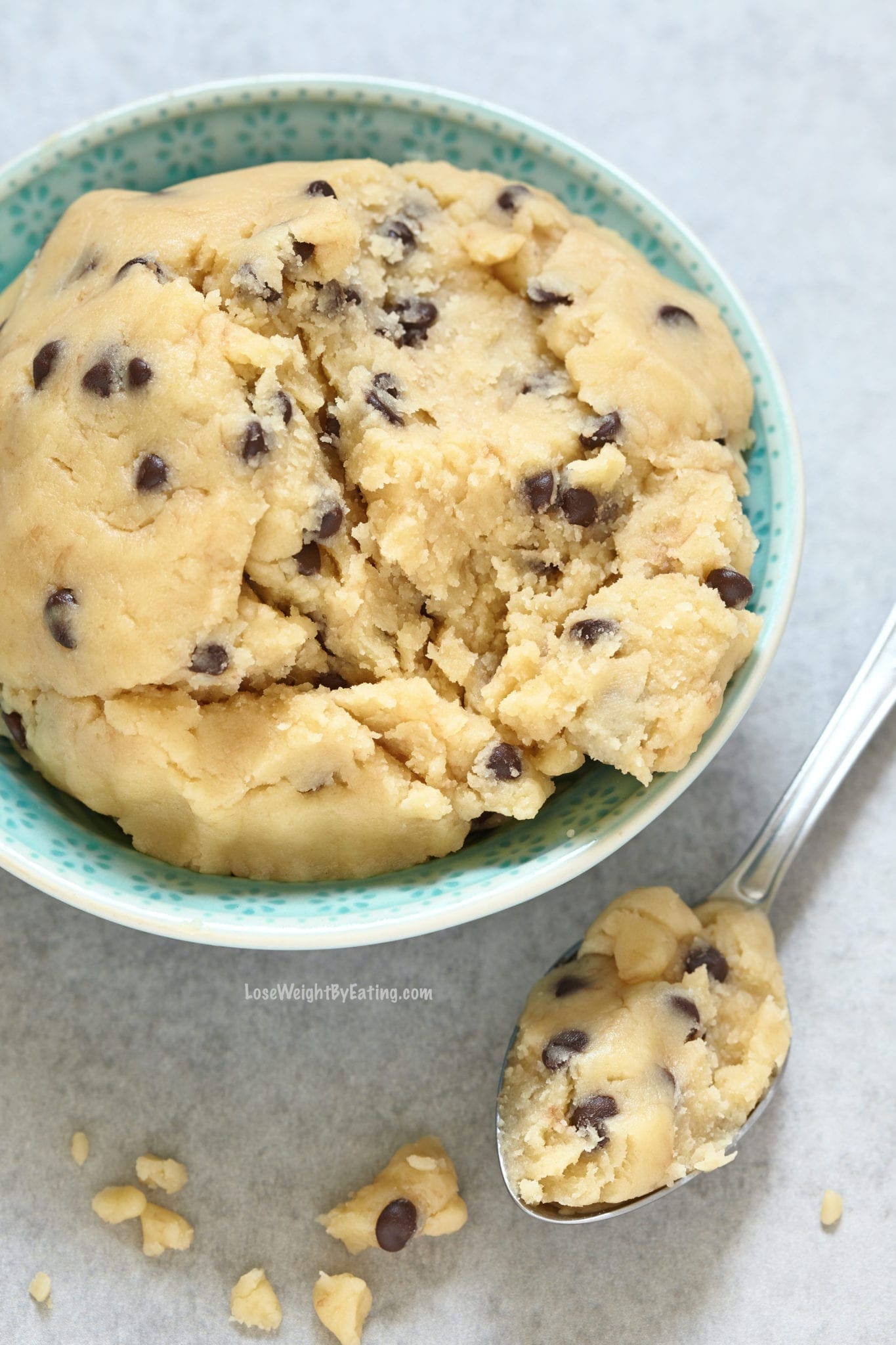 Healthy Edible Cookie Dough Recipe {LOW CALORIE}